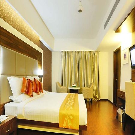 Hotel Moonlit Regency Thodupuzha Extérieur photo