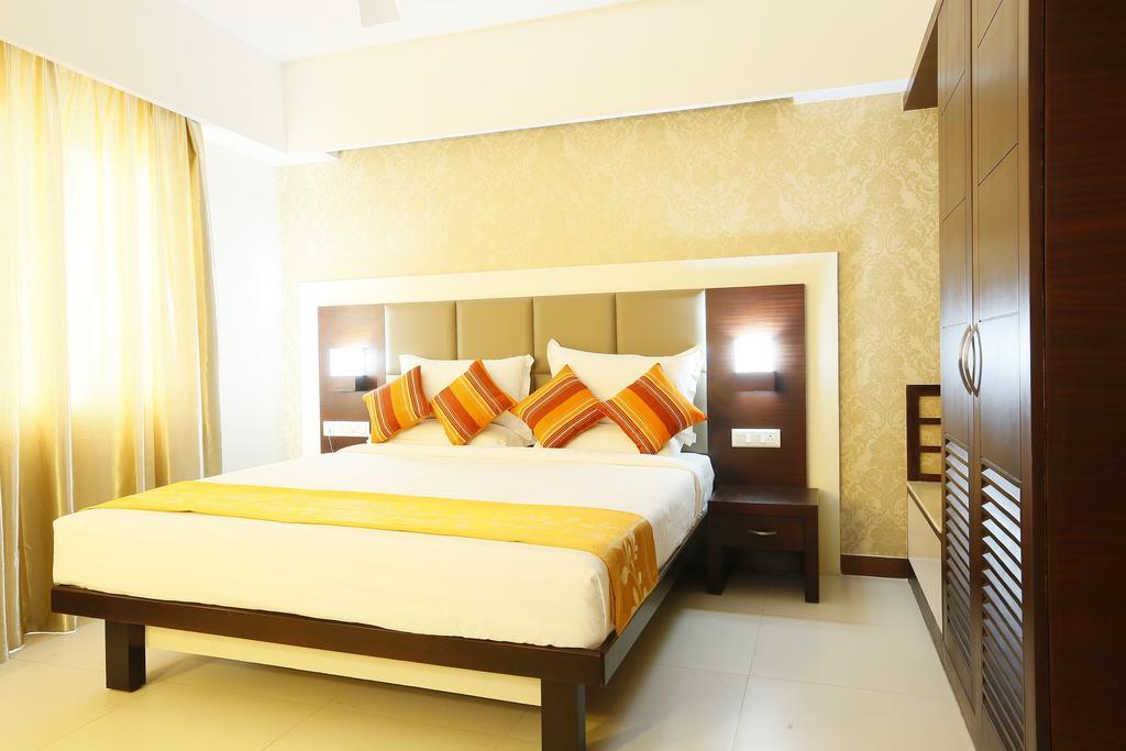 Hotel Moonlit Regency Thodupuzha Chambre photo