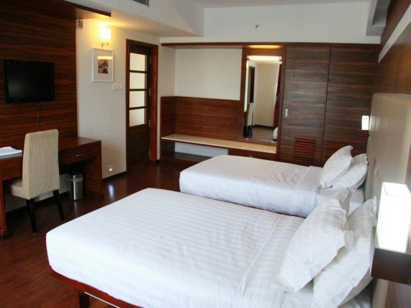Hotel Moonlit Regency Thodupuzha Extérieur photo